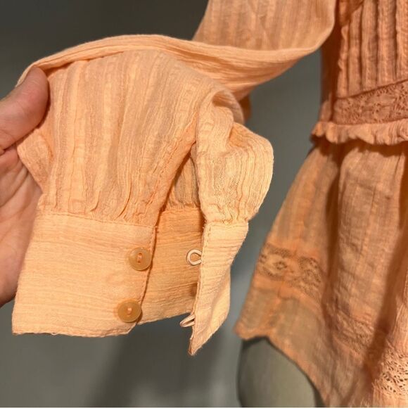 American Eagle salmon color lace crop top size XXS - Picture 5 of 13